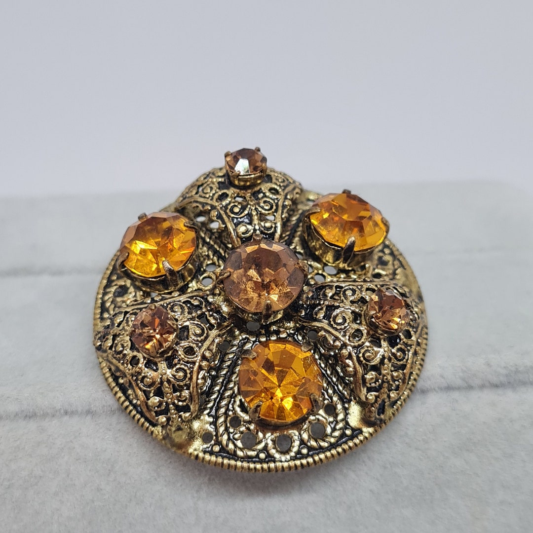 Une superbe broche de bjoux fantase vntage tête de cerf écossas