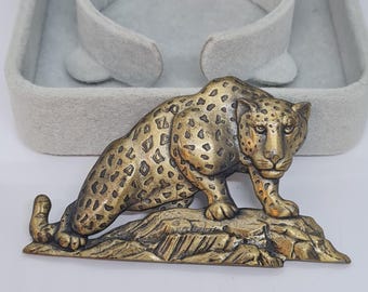 Spilla vintage JJ Leopard, spilla in metallo ottone di un designer