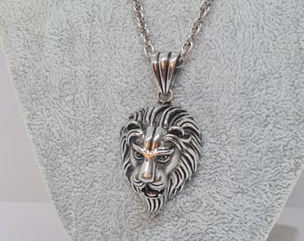 Vintage zware ketting met leeuwenkophanger zilverkleurige metalen ketting met dikke hanger