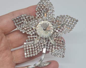 Vintage Rhinestone Floral Brooch: Large Silver-Tone Sparkly Pin