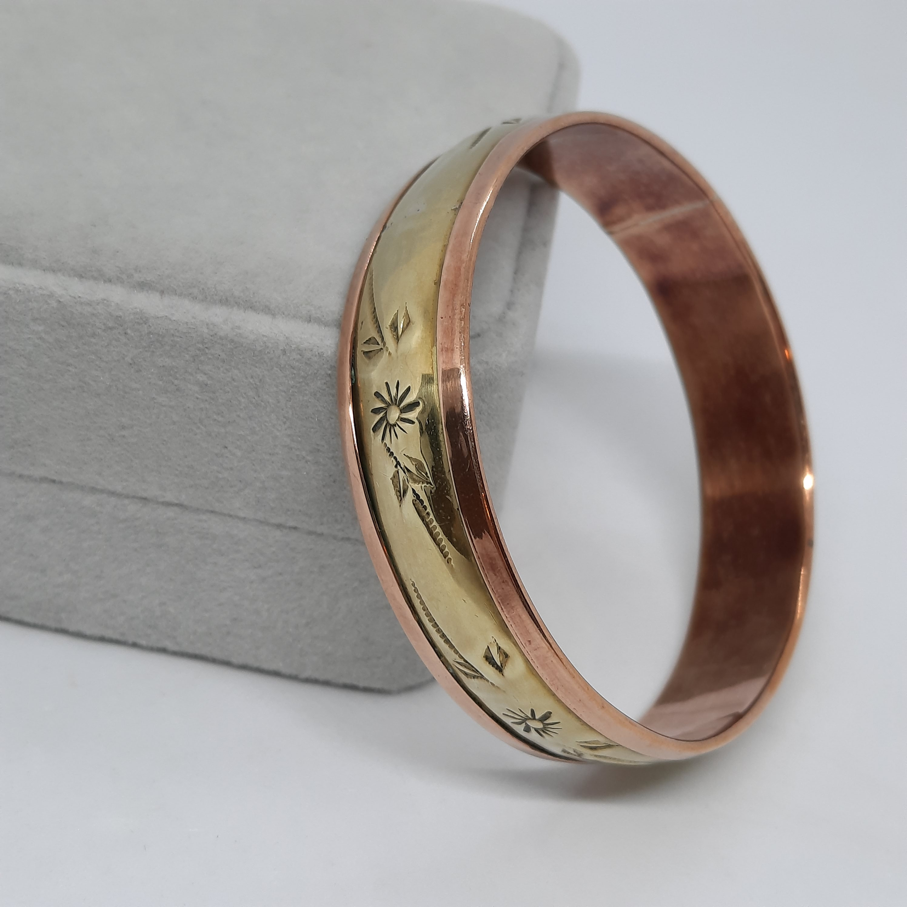 Gold filled circle bangle - Etsy 日本
