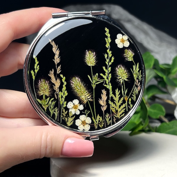 Large pill box, Pill organizer, Metal pill box, Pill case, Pill container, Cute pill box, Pillendose, Pressed flower art, Pill container