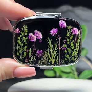 Pill box, Pill organizer, Small pill box, Pill box for purse, Pill case cute, Cute pill box, Pill organiser, Flowers pill holder, Pill case