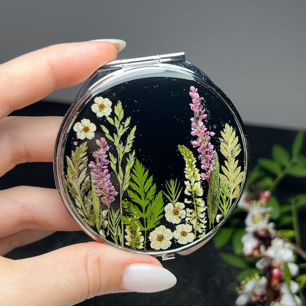 Large pill box, Pill organizer, Metal pill box, Pill case, Pill container, Cute pill box, Pillendose, Pressed flower art, Pill container