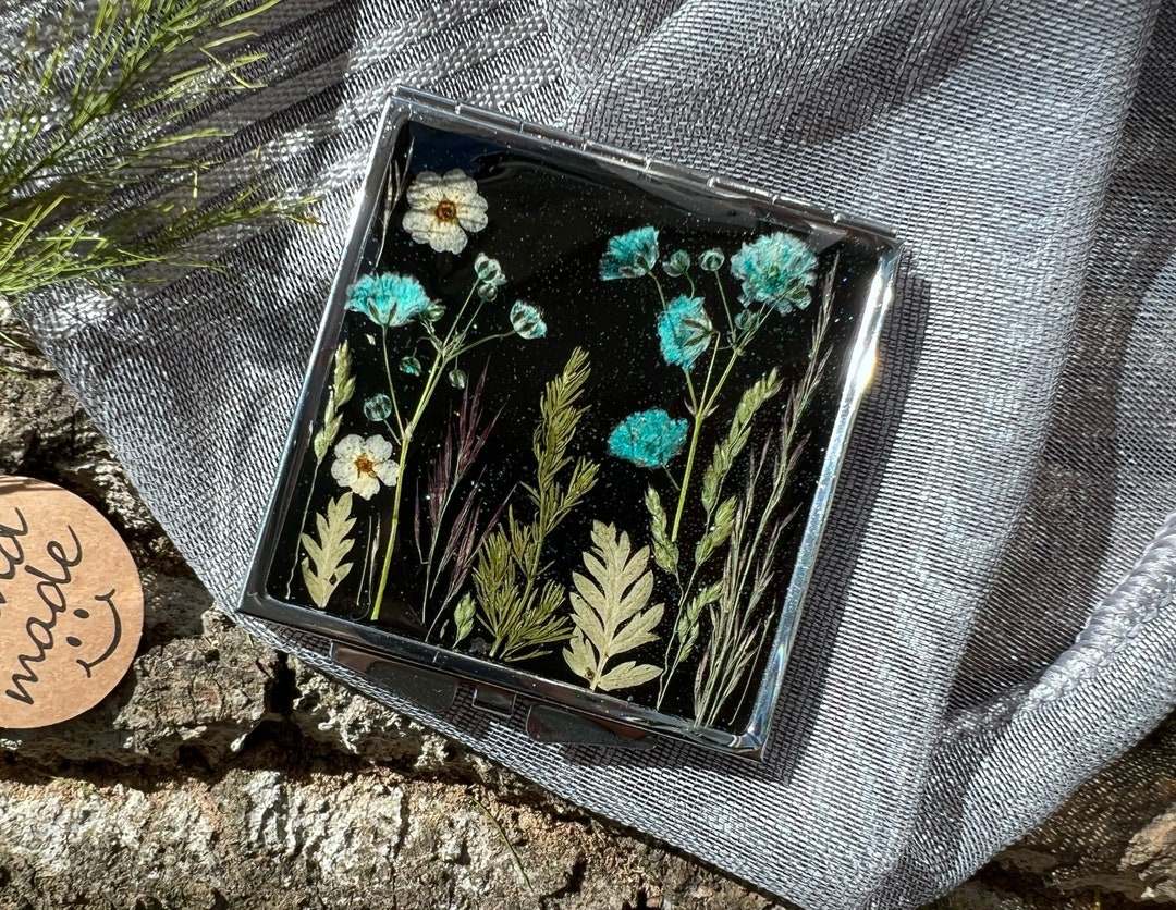 Real Dried Flowers Mirror, Pocket Mirror, Compact Mirror, Hand Mirror, Makeup Mirror, Small