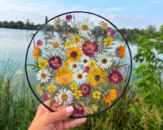 Pressed flower art, Pressed flower frame, Dried flowers, Botanical wall art, Window hangings, Flowers decor, Wildflower, Flowers suncatcher