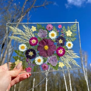 Pressed flower art, Pressed flower frame, Dried flowers, Botanical wall art, Window hangings, Flowers decor, Wildflower, Flowers suncatcher