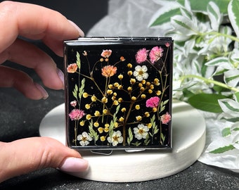 Real dried flowers mirror, Pocket mirror, Compact mirror, Hand mirror, Makeup mirror, Small mirror, Custom compact mirror, Handheld mirror