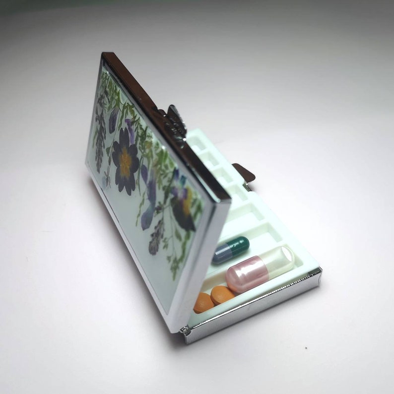 Real dried flowers pill box 7 day pill box Pill organizer 7 Etsy
