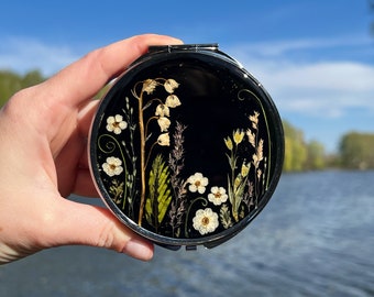 Real flowers pocket mirror, Pocket mirror, Compact mirror, Hand mirror, Makeup mirror, Small mirror, Custom mirror