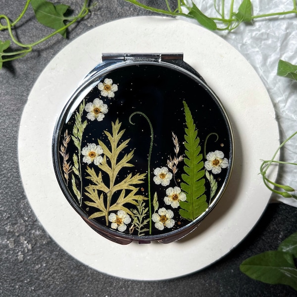 Large pill box, Pill organizer, Metal pill box, Pill case, Pill container, Cute pill box, Pillendose, Pressed flower art, Pill container