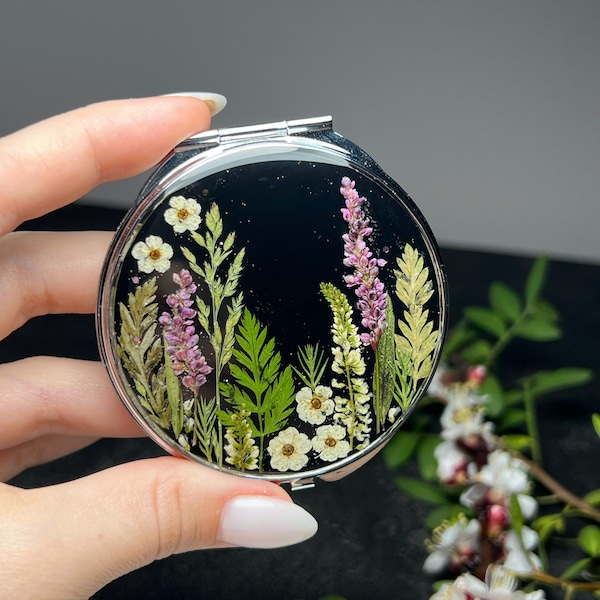 Large pill box, Pill organizer, Metal pill box, Pill case, Pill container, Cute pill box, Pillendose, Pressed flower art, Pill container