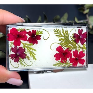 Real flowers 7 day pill box, Pill organizer, Pill case, Pill box, Weekly pill organizer, Weekly pill box, Flowers pill case cute