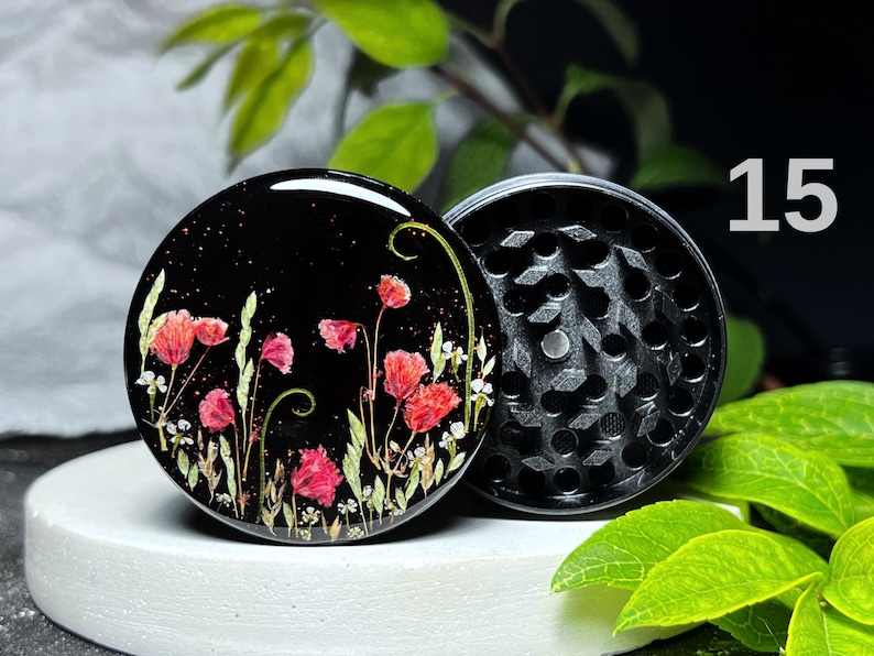 Grinder, Cute Grinder, Cooler Grinder, Herb Grinder, 4-teiliger Grinder, Rauchzubehör, Grinder Girls, Metallgrinder, Custom Grinder 15 red flowers