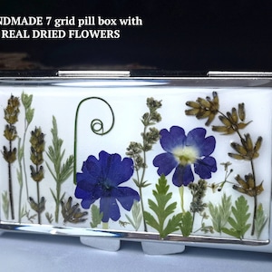 7 day pill box, Weekly pill box, Pill case 7 day, Pill organizer 7 day, Daily pill box, Cute pill box, Large pill container, Pill box