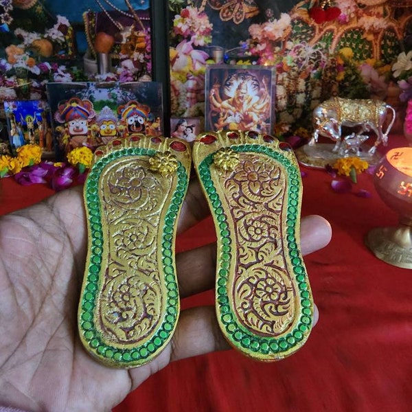 Devi Charan Paduka,Spiritual progress,Blessings,Removal of obstacles,Hinduism,Goddess worship,Spirituality,Sacred objects,Religious artifact