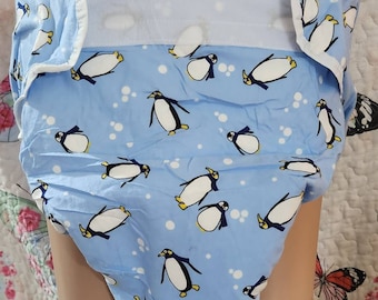 Penguins And Snow Night Time Thick Diaper Cover L/XL Fitting Waists From 40-67.