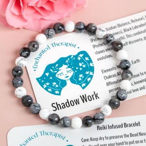 Reiki Infused Shadow Work Bracelet: Labradorite, Obsidian & Howlite