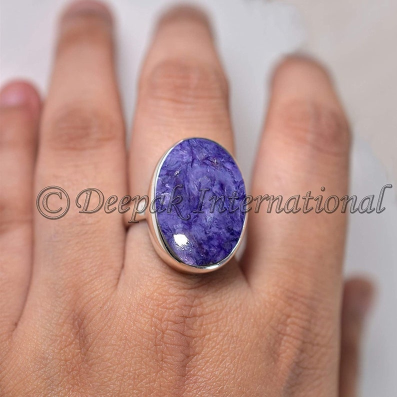 elegant stylish Ring handmade designer ring solid 925 Sterling silver ring natural charoite women/'s ring oval gemstone ring