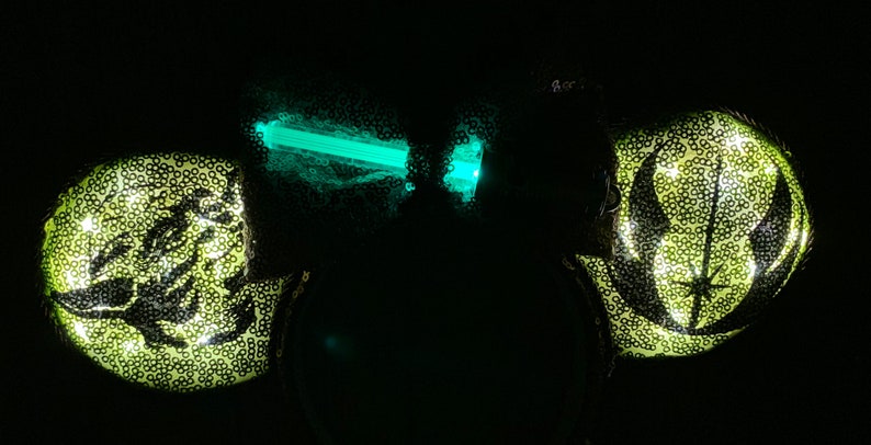 Light Up Star Wars Yoda Inspired Disney Mickey Minnie Mouse Ears for Star Wars Land Galaxy/'s Edge Ears