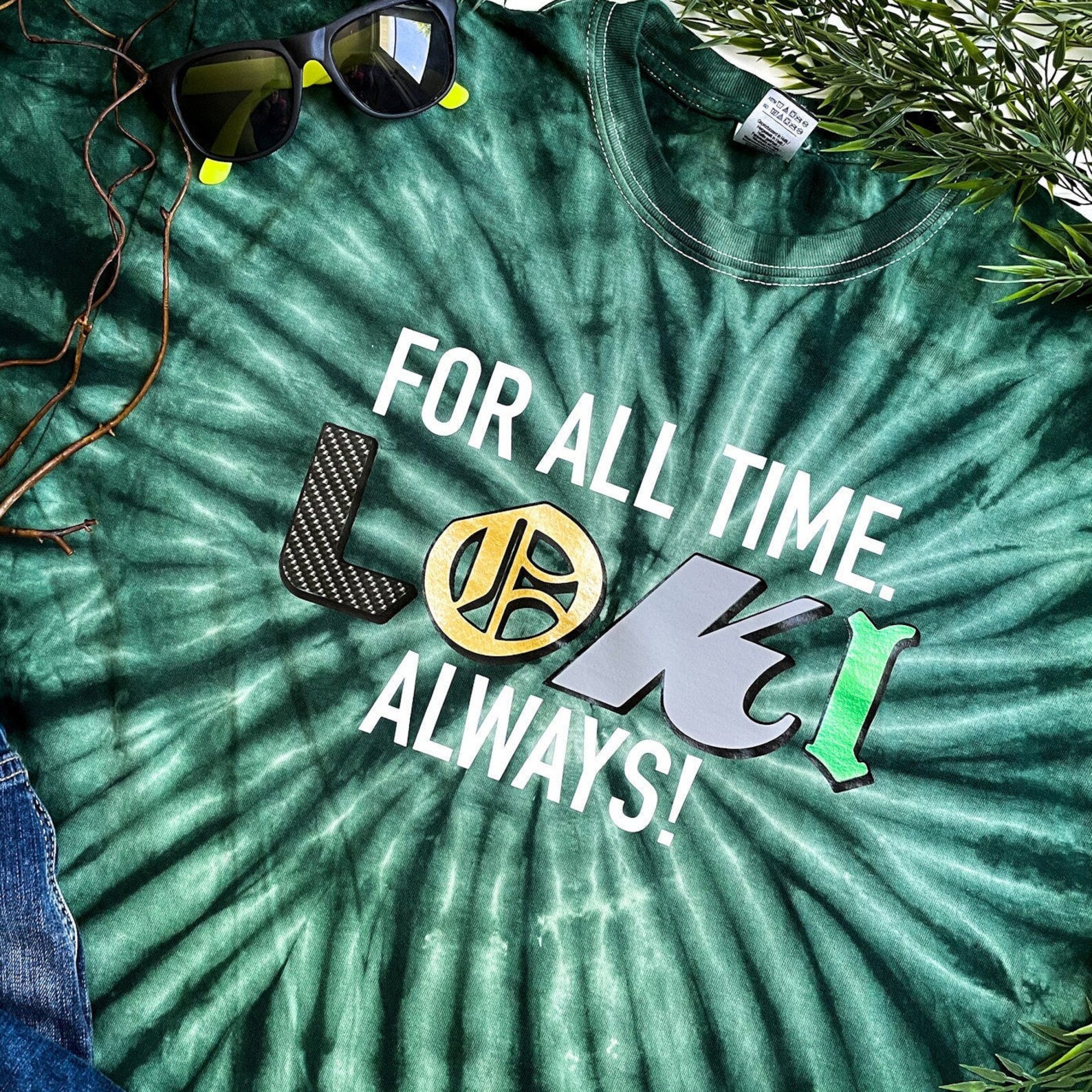 loki tva variant tie and shirt