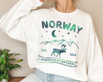 Women’s Norway Sweatshirt, Northern Lights Shirt, Norway Sweater, Hiking Shirts, Norway Shirts for Her, Travel Norway Top, Norwegian Gift
