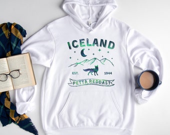 Women’s Iceland Hoodie, Northern Lights Hoodies, Iceland Hiking Shirt, Icelander Hoody for Her, Travel Iceland Top, Icelandic Gift