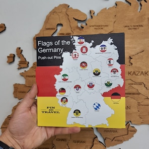 Mappa interattiva della Germania con spille per bandiere - Set di bandiere nazionali delle regioni in legno colorato per uso educativo e decorativo
