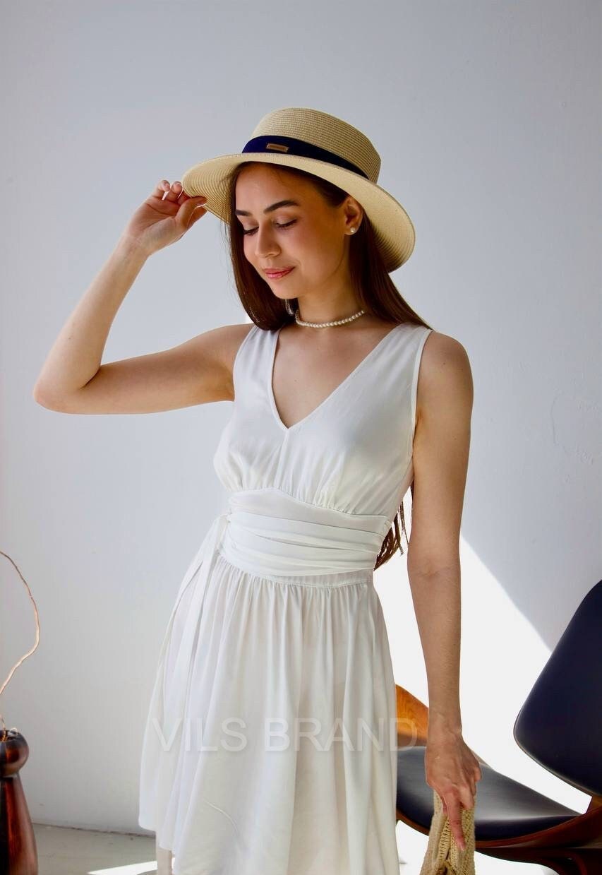 Summer White Sleeveless Mini Dress