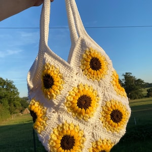 Gehäkelte Tasche • Sonnenblumenmuster • weiß, orange, gelb, braun
