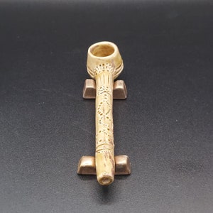 Temoko Handmade Porcelain Pipe