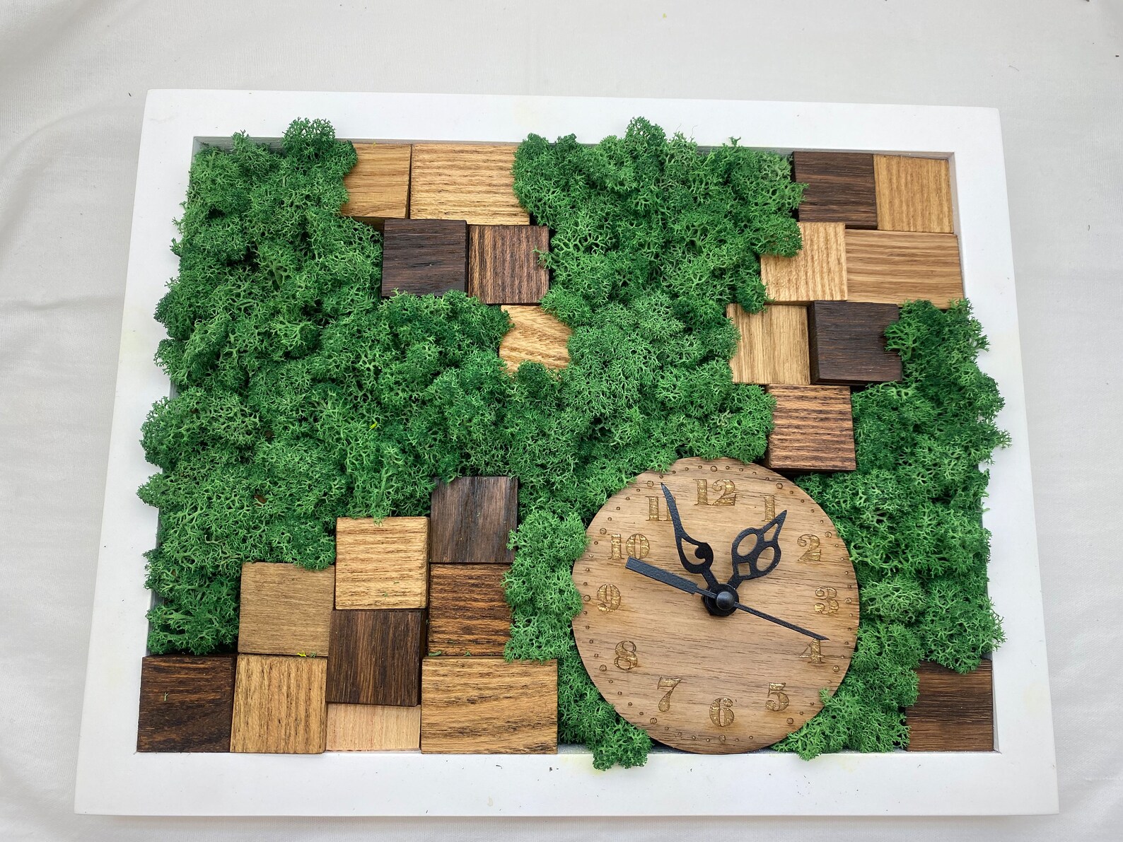 Wall Clock With Moss, Handmade Wall Clock With Moss, Tree Moss, Moss ...