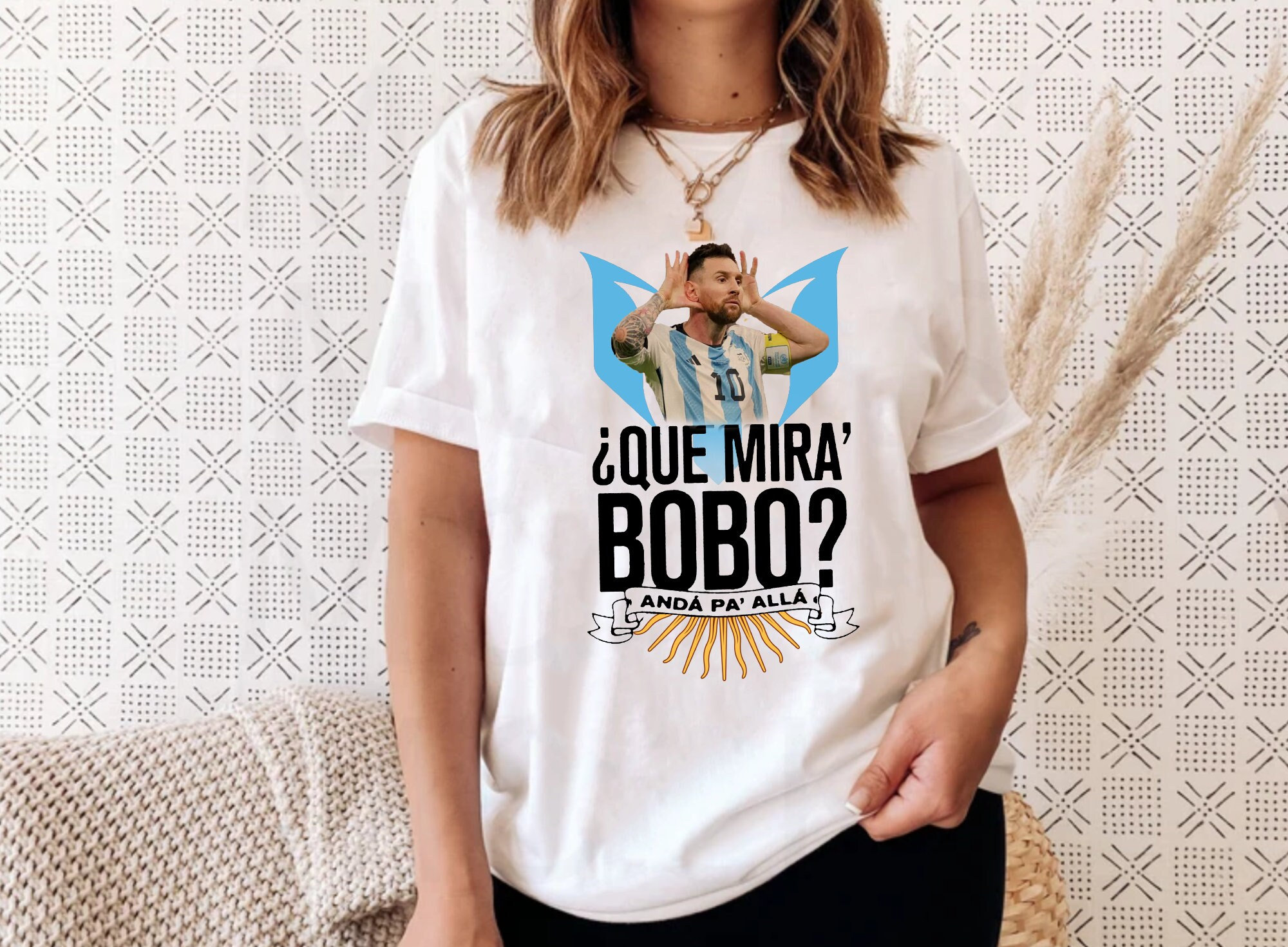 Discover Messi Que Mira Bobo Tshirt, Lionel Messi Shirt, Argentina Football Shirt