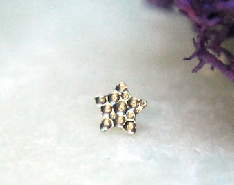 Implant Grade Titanium Hammered Star Ends - 1.2mm / 16ga