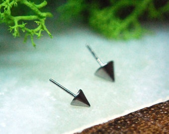 Implant Grade Titanium Spike End - Threadless / Push Fit  - cone, spike, point