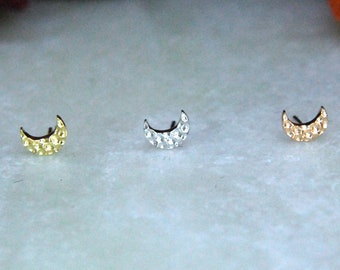 JUNIPURR Solid 14k Gold Hammered Crescent Moon Threadless End