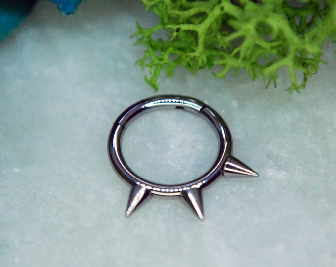 Titanium Spiked Clicker Ring - 16ga / 1.2mm , hinged, Segment ring 8mm