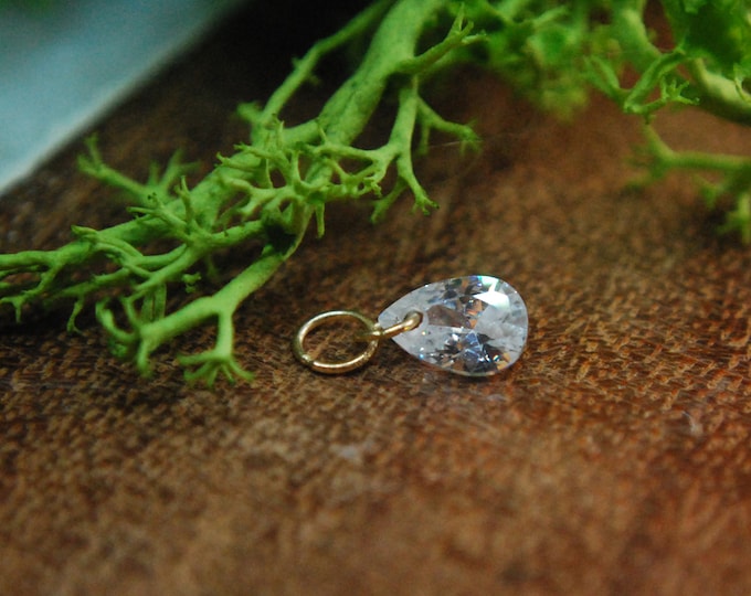 Tish Lyon - 9ct Yellow or White Gold Pear Gem Charm for Rings - CZ Gem - Piercing Charm - Teardrop