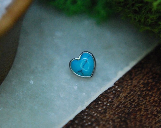 Internally Threaded Titanium Turquoise Heart attachments, Body Jewellery. 16ga, 1.2mm