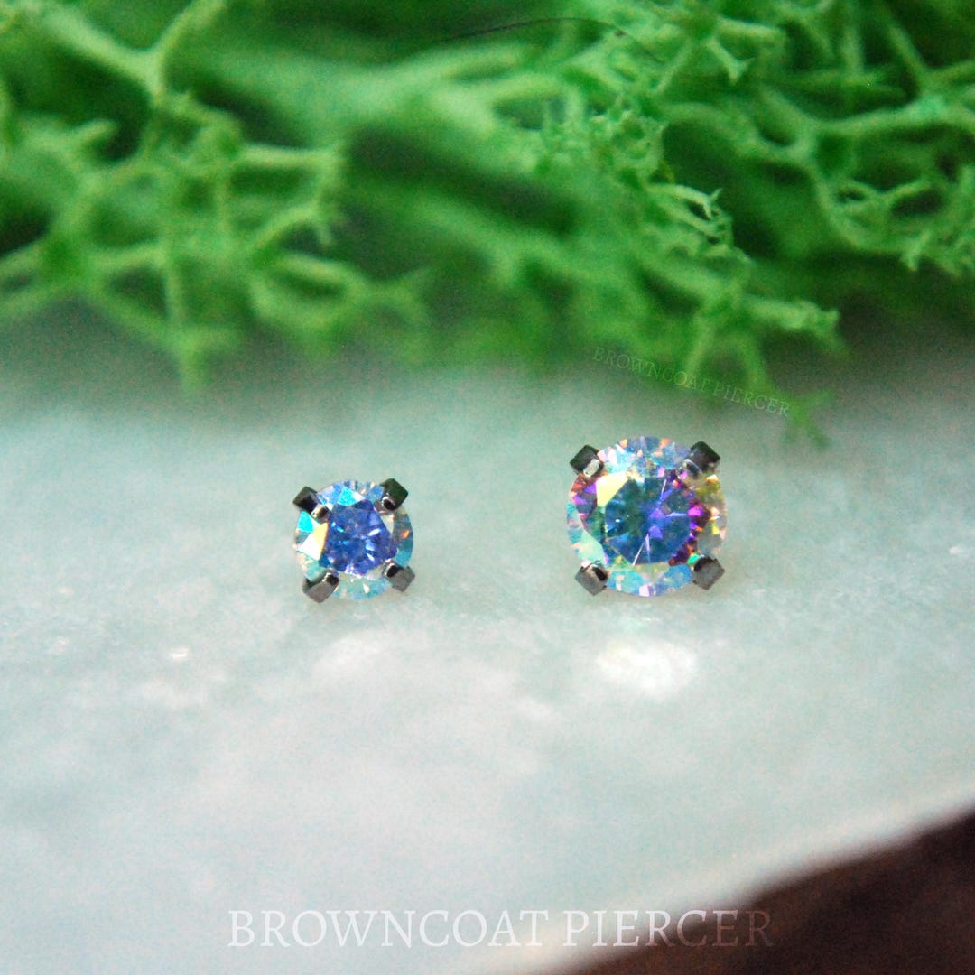 【一部予約販売】 Threaded Internally Aurora Cubic Iridescent Borealis アクセサリー