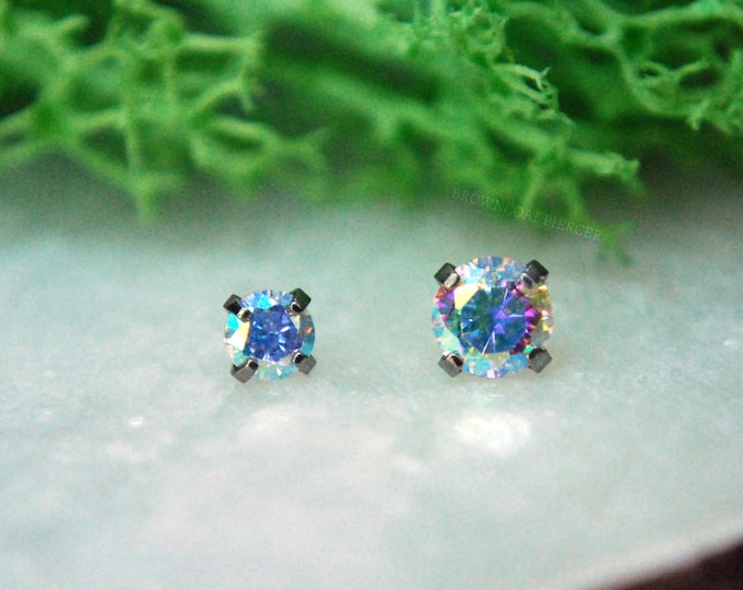 Internally Threaded Aurora Borealis iridescent Cubic Zirconia (CZ) Claw set Gem End - 3 or 4mm - 16ga / 1.2mm