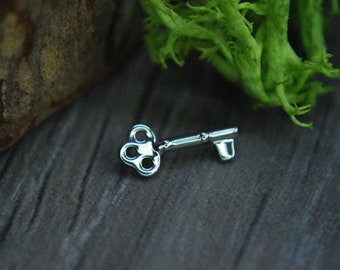 Titanium Internally Threaded Skeleton Key End  -- 16ga / 1.2mm