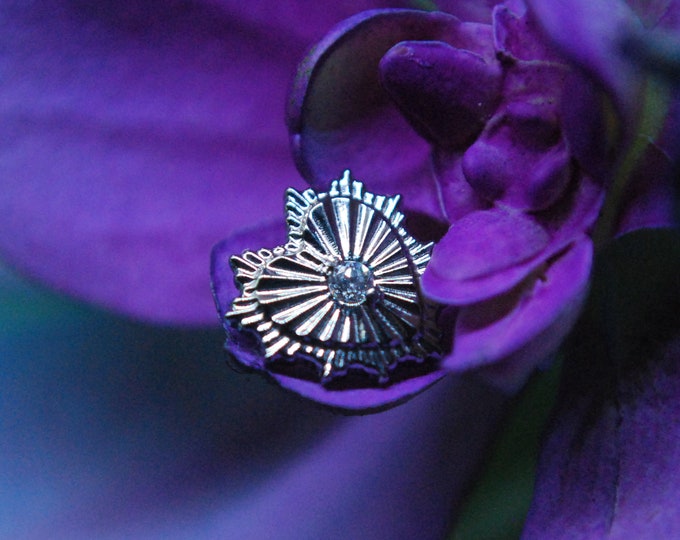Titanium Internally Threaded Heart Burst End - Implant Grade Titanium -  CZ, Cubic Zirconia, Crystal