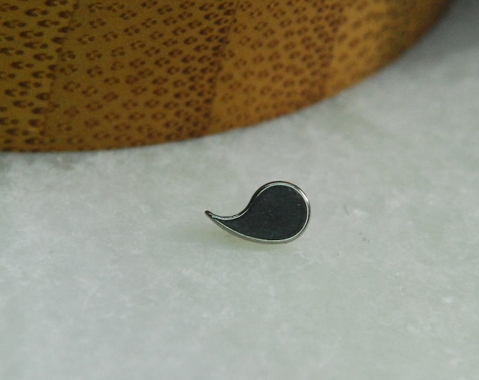Implant Grade Internally Threaded Titanium Shaped End - Comma