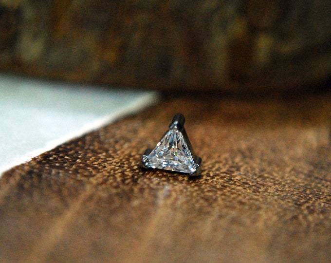 Titanium Internally Threaded Triangle Crystal CZ Gem End  -- 16ga / 1.2mm or 14ga / 1.6mm
