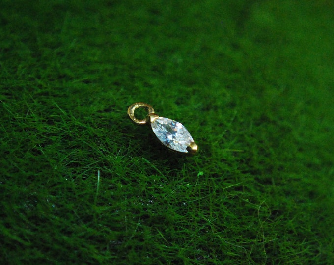 Tish Lyon - 9ct Yellow Gold Marquise Gem Charm for Rings - CZ Gem