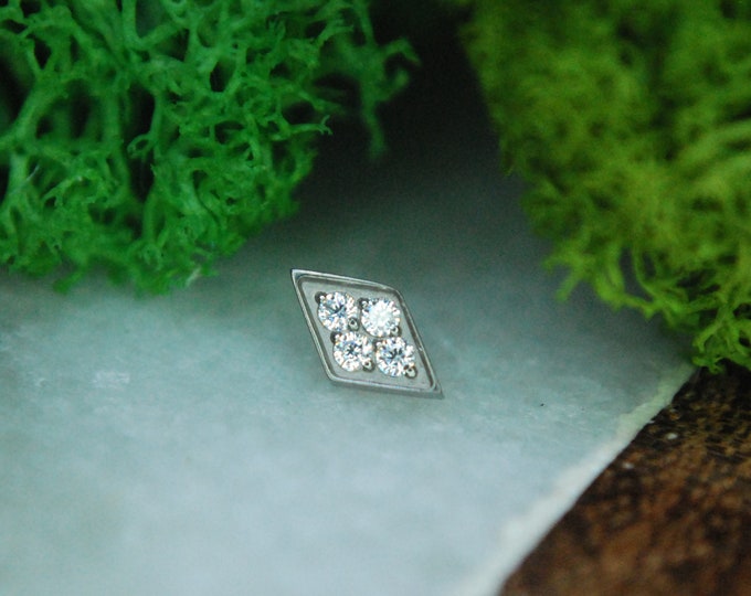Diamond Quad Gem End - Cubic Zirconia - Internally threaded Implant grade titanium - 1.2mm / 16 gauge - Crystal CZ