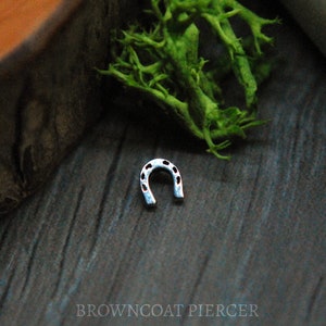 Implant Grade Titanium Internally Threaded Horseshoe End - 1.2mm / 16ga