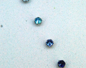 Titanium Reverse Set CZ End-  Cubic Zirconia Gem End 2.5mm - Super Sparkly - Threadless