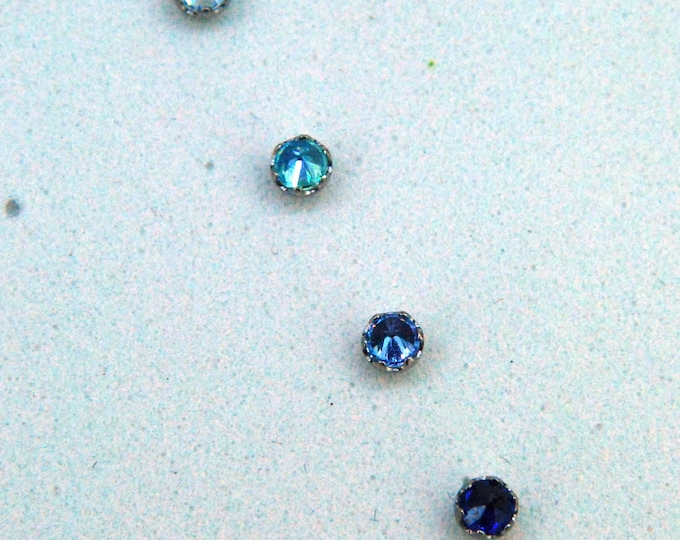 Titanium Reverse Set CZ End-  Cubic Zirconia Gem End 2.5mm - Super Sparkly - attachment